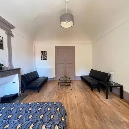 Dans Maison * Chomérac